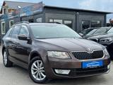 Skoda Octavia 2.0 TDI Combi Style++Finanzierung++ - Skoda Gebrauchtwagen in Gießen