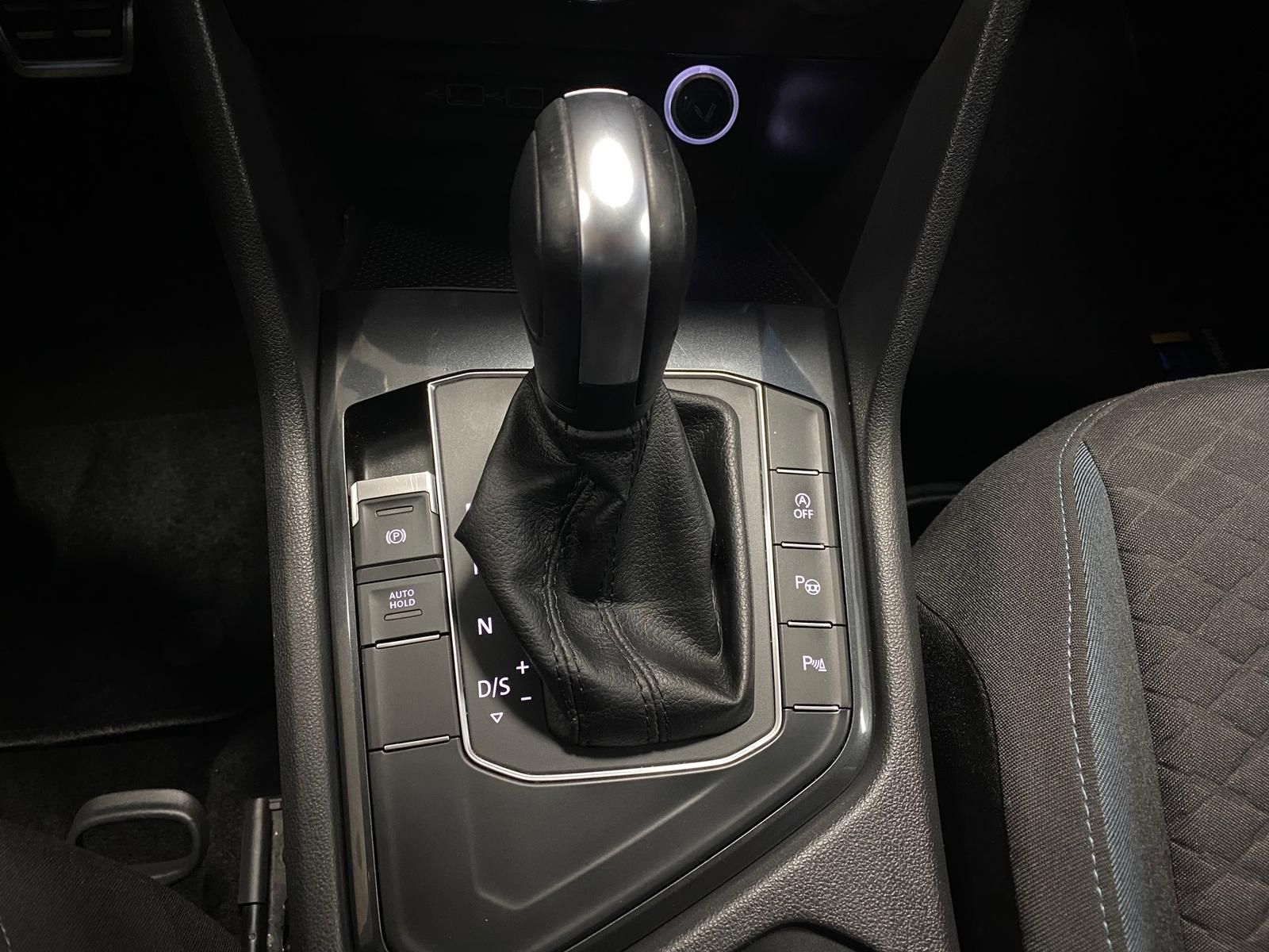 Fahrzeugabbildung Volkswagen Tiguan Comfortline Android Auto+APP+NAVI+ACC+PDC