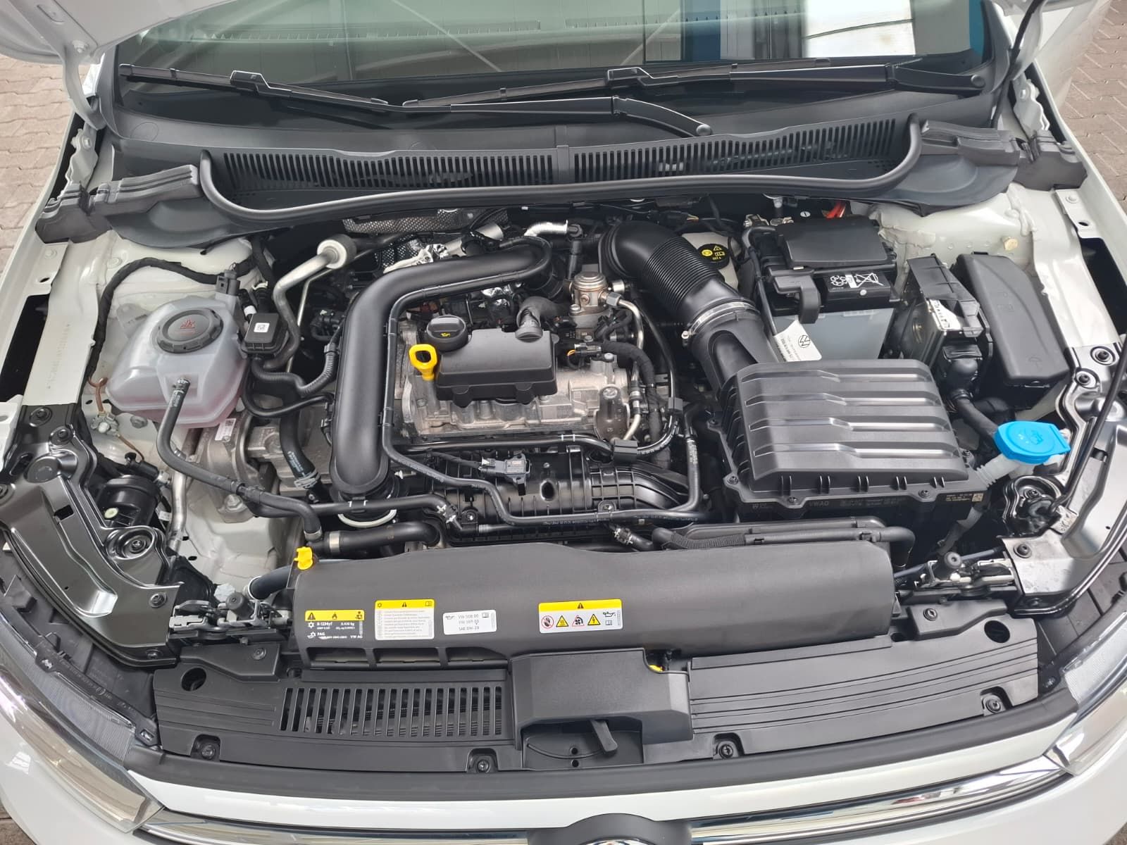 Fahrzeugabbildung Volkswagen Polo VI Style 1.0 TSI DSG +IQ Light +ACC +Kamera