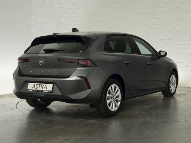 Astra L LIM. EDITION AT+NAVI+RÜCKFAHRKAMERA+SITZ