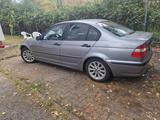 BMW 3er 2003  Kamera  zuverlässig & fahr... - BMW aus 2003: 3er