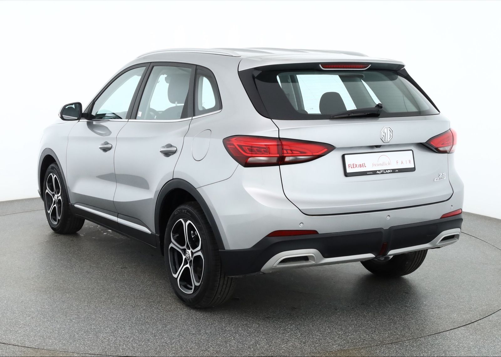 MG ZS