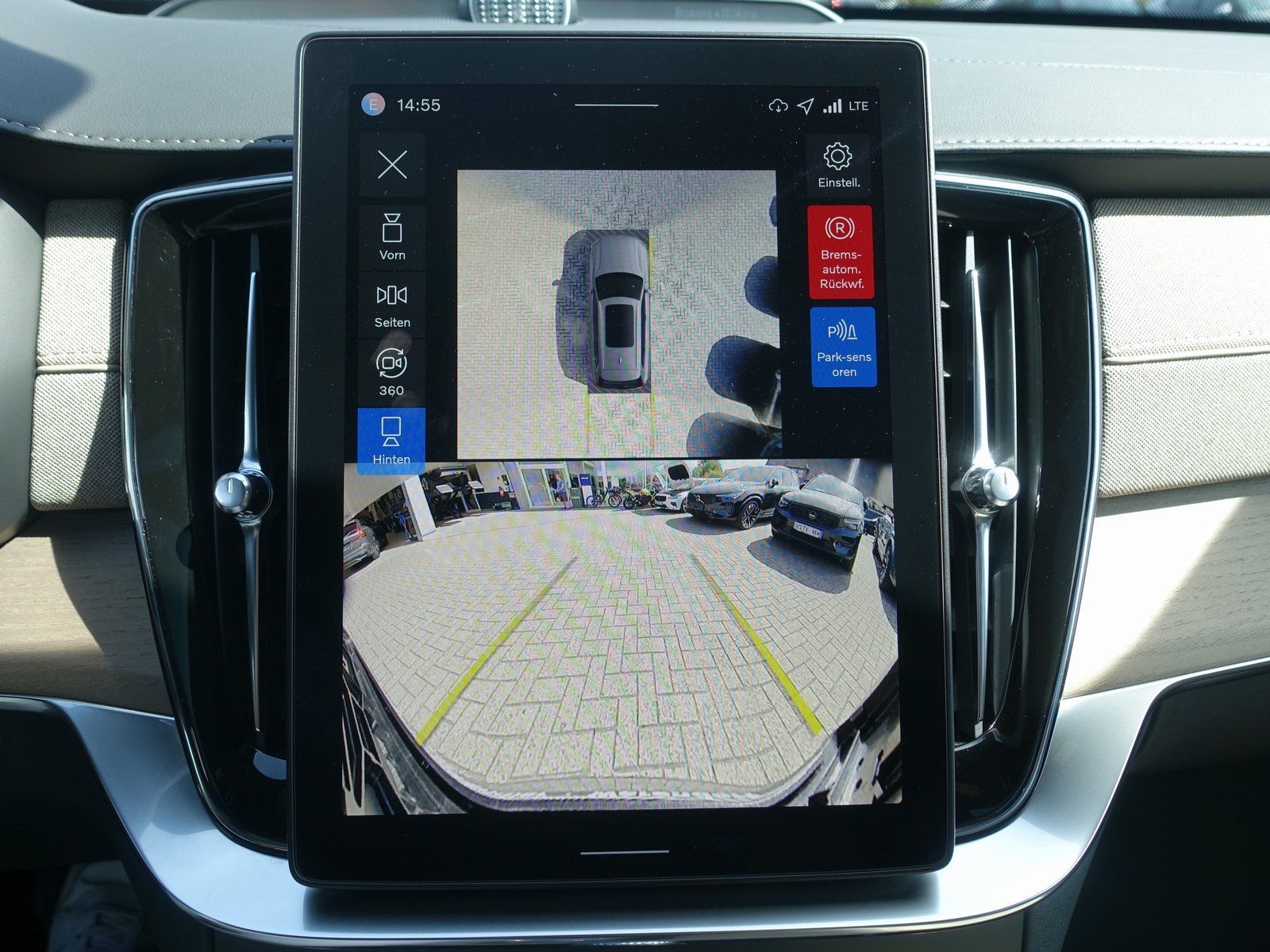 Volvo XC90 Plus T8 AWD Plug-in Hybrid Pano B&W HuD AHK foto 19