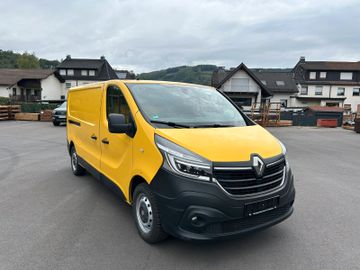 Renault Trafic - 2