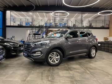 Hyundai TUCSONTucson Premium 4WD *AHK*KAMERA*NAVI*PANO*LEDER*