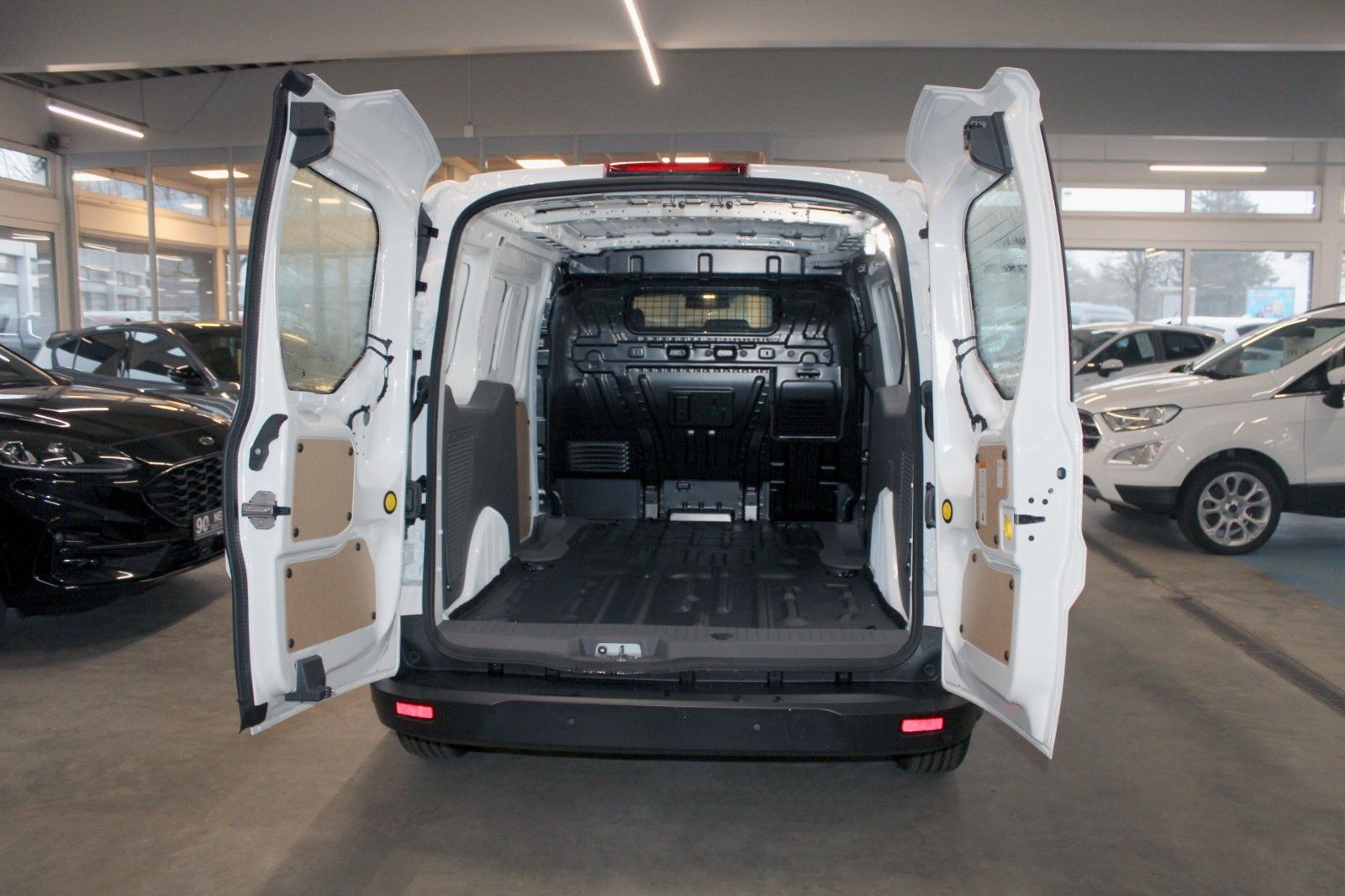 Fahrzeugabbildung Ford Transit Connect TREND L2 Lang KLIMA 3-Sitzer PDC