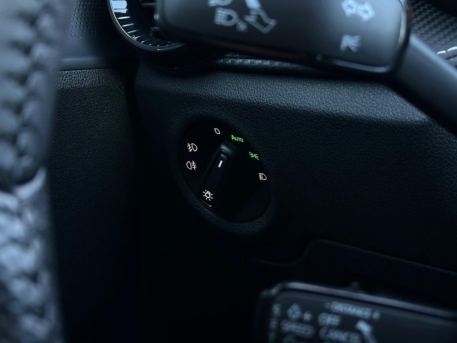 SKODA Fabia 1.5TSI MONTE CARLO* LED#SHZ#LH#FH#ACC#KEYL - Image 19