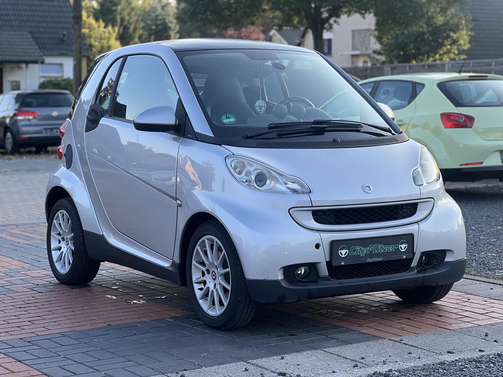 Smart ForTwo Turbo*Servo*Klima*Allwetter*Leder*Tüv*