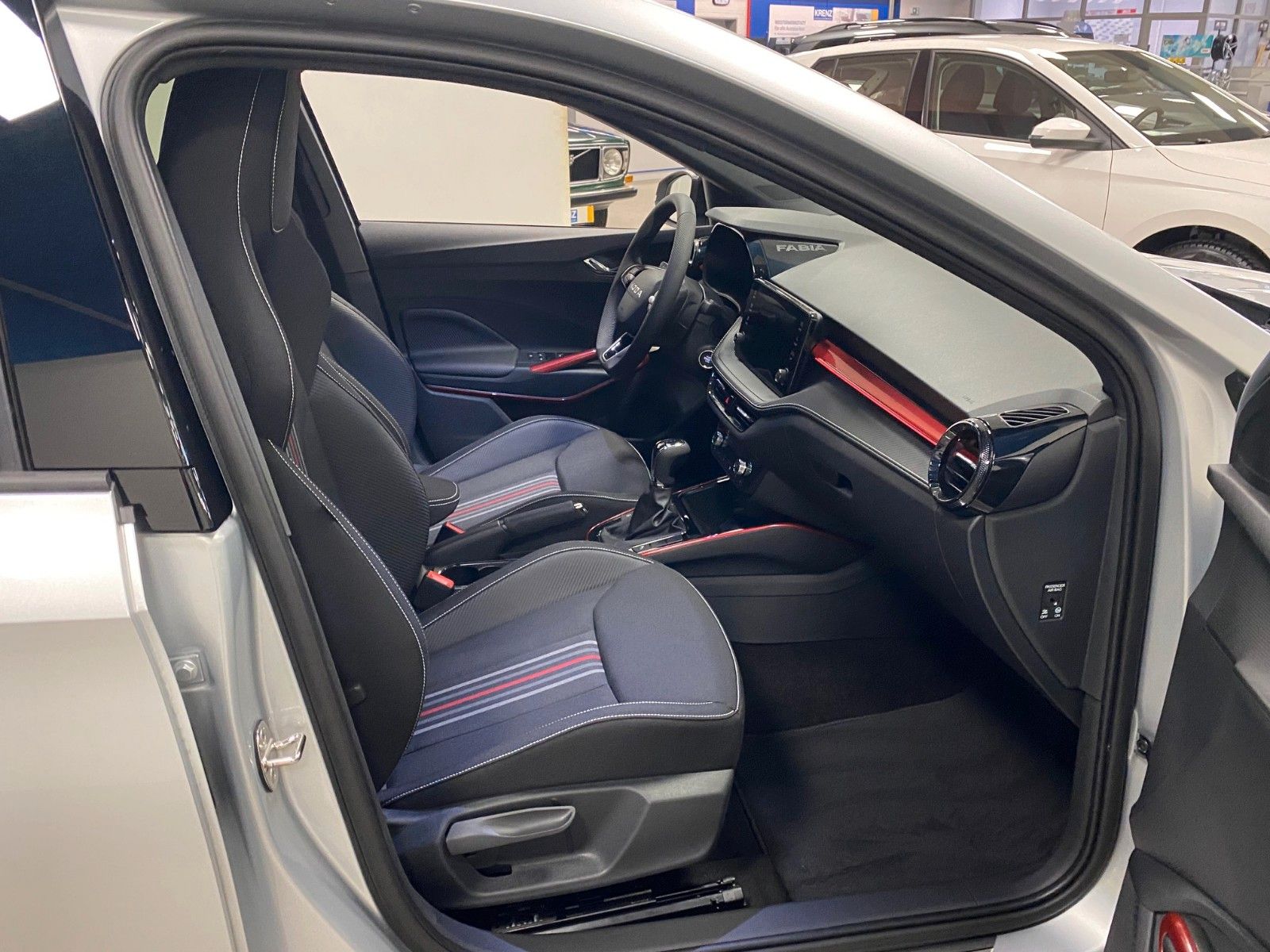 Fahrzeugabbildung SKODA Fabia 1.0l TSI DSG Monte Carlo+2030 GARANTIE+ACC