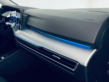 Volkswagen Golf - 7