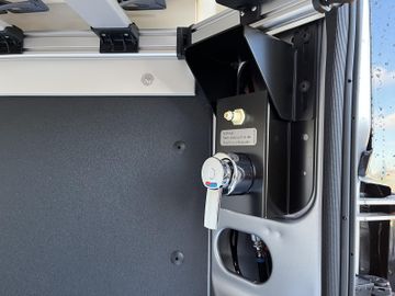 Westfalia Columbus 600 E 180 PS 8G  Skyview ACC Solar 