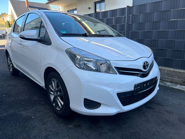 Toyota Yaris 1,0-l-Dual-VVT-i/Kamera /Tuv Neu