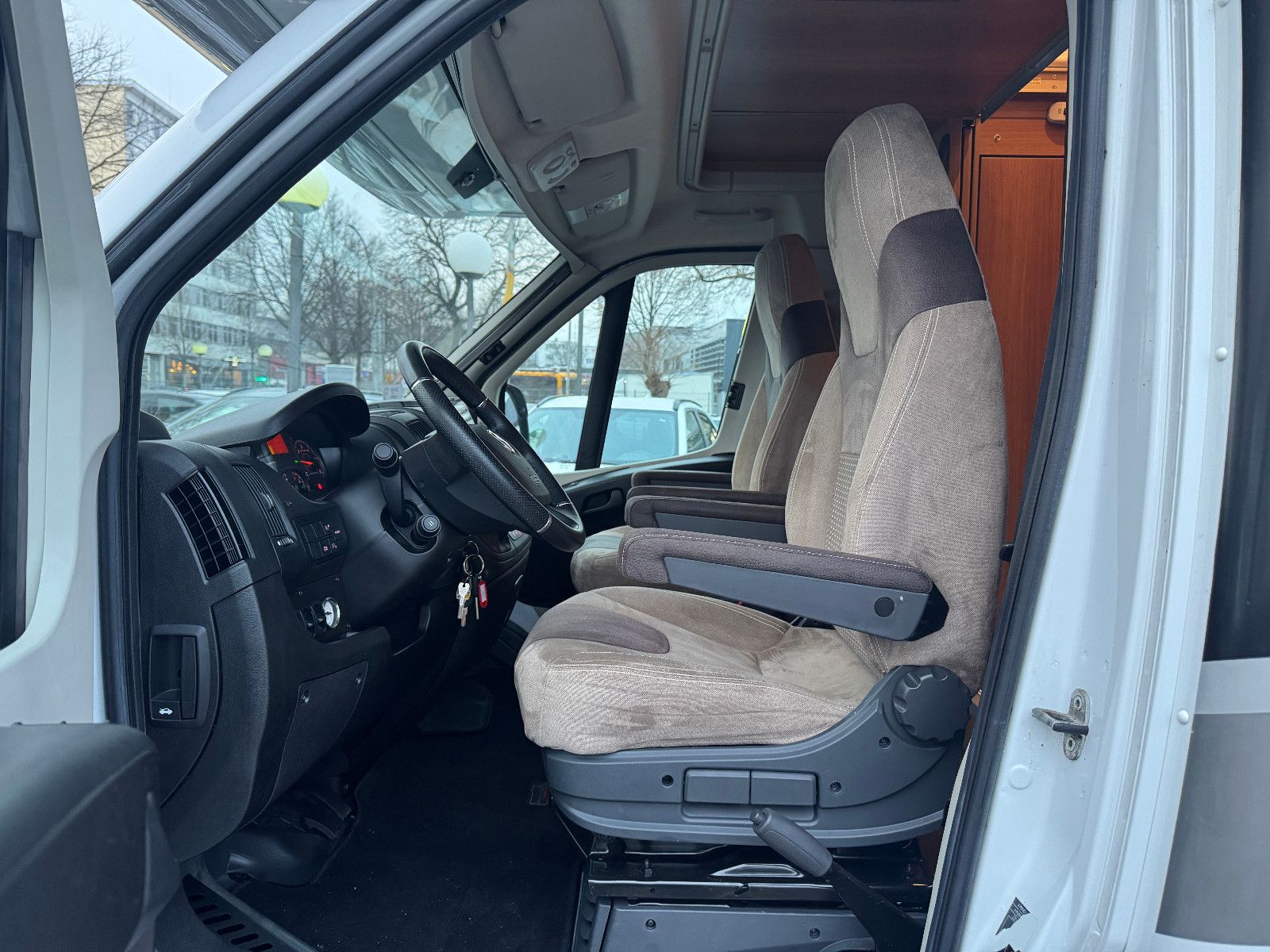 Fahrzeugabbildung Dethleffs ALPA 6820-2 ESPRIT COMFORT AUTOMATIK MEGA VOLL