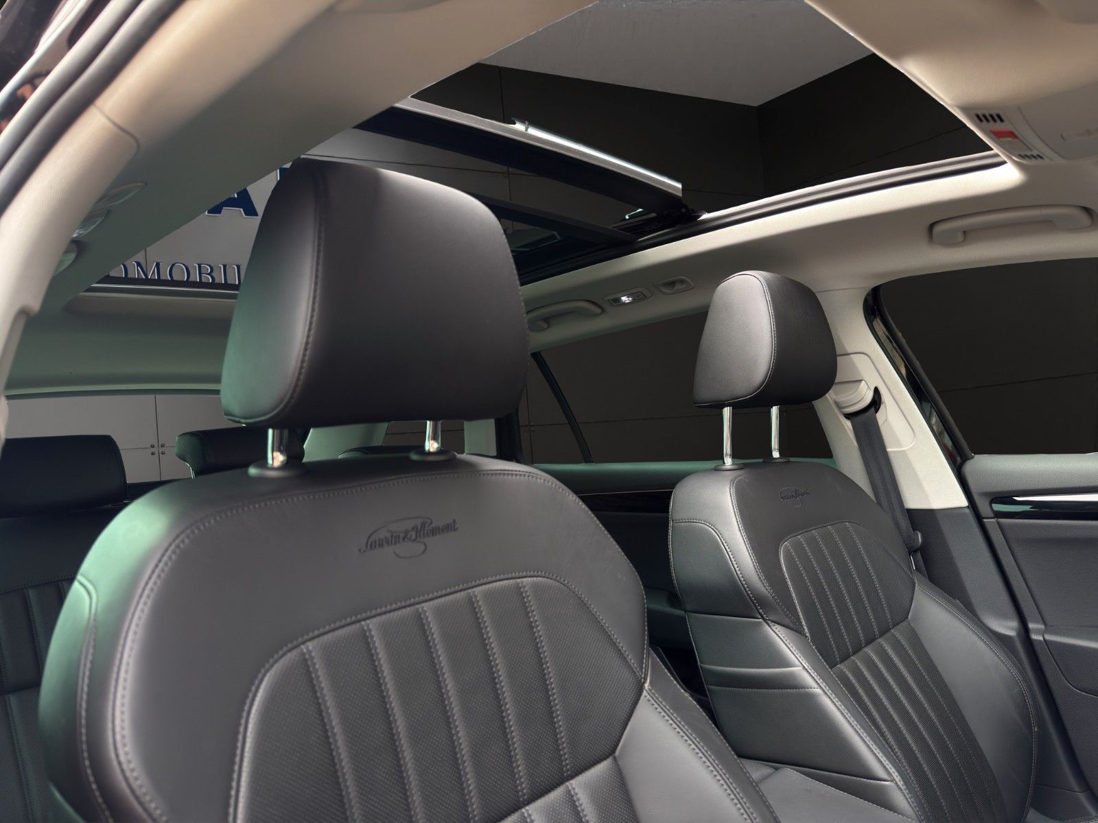 Fahrzeugabbildung SKODA Superb L&K 4x4*Pano*ACC*Kamera*Massage*Virt.Cock