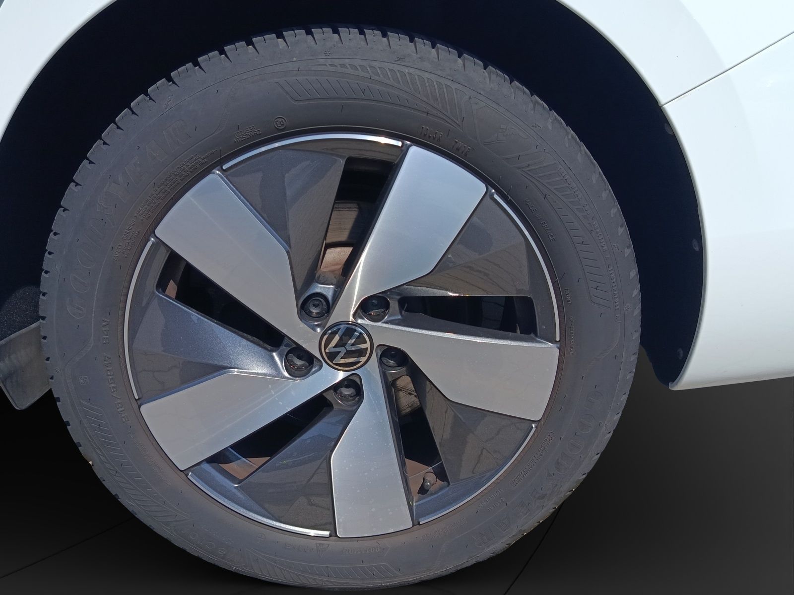 Volkswagen Passat Variant - Bild 13