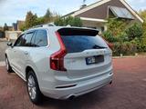 Volvo XC90 D5 AWD Geartronic MomentumTÜV / Service NEU - weiße Volvo XC90