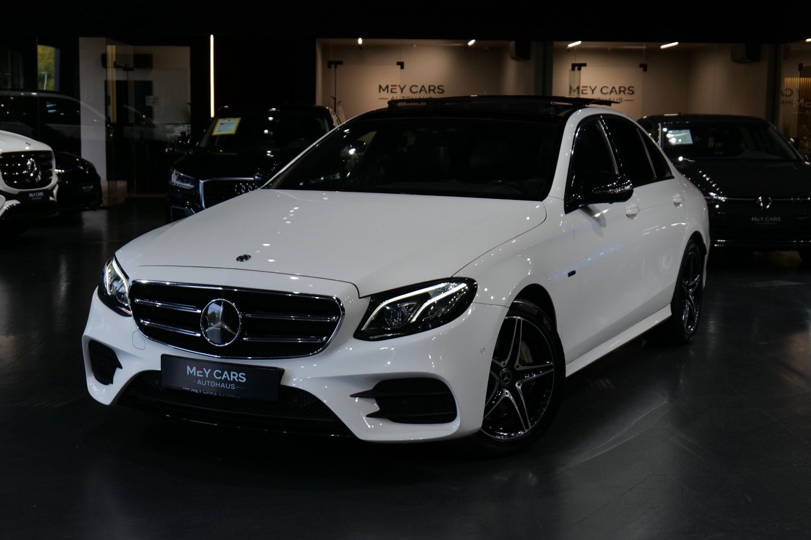 Mercedes-Benz E 300 de Limousine*AMG Sport*Pano*360*Burmester*