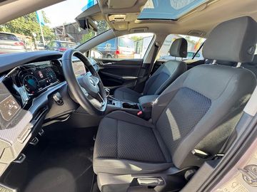 Bild 6 VW Golf United 2.0 TDI Pano-SD ACC LED-SW