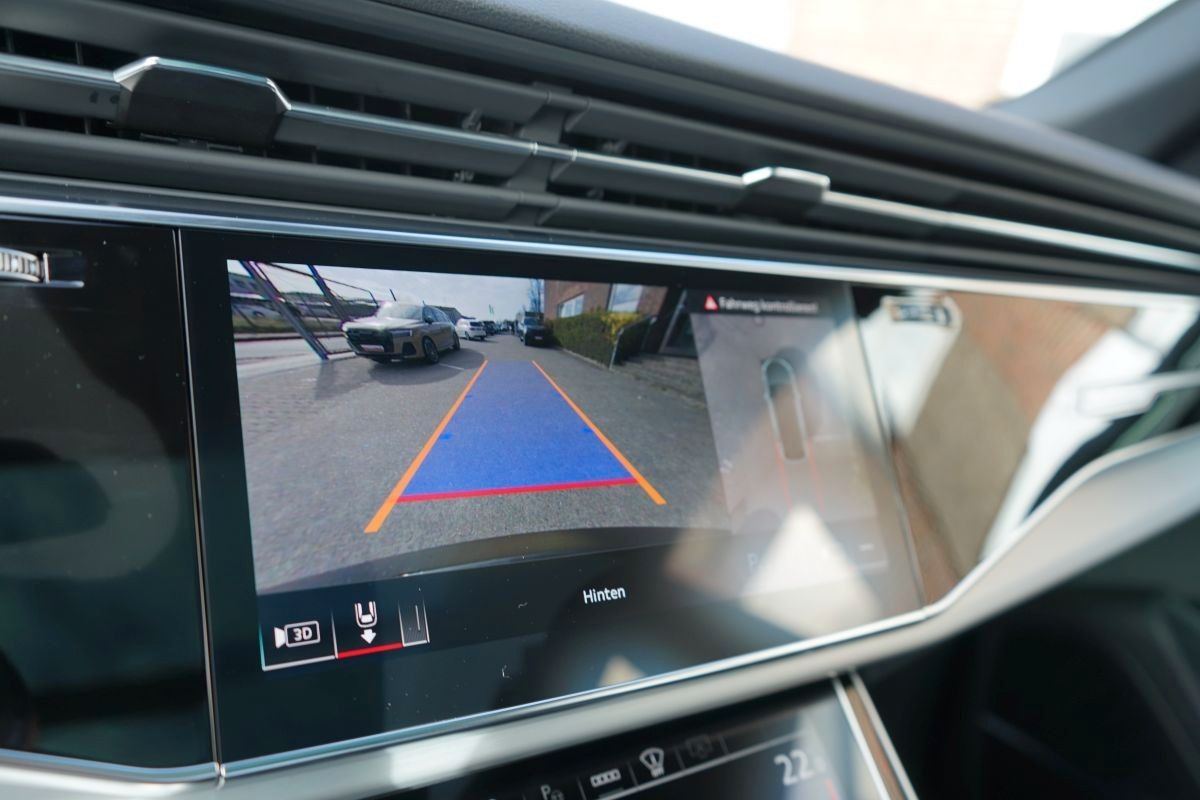 Fahrzeugabbildung Audi Q8 50 TDI Quattro S-line Plus*Pano*Head Up*360