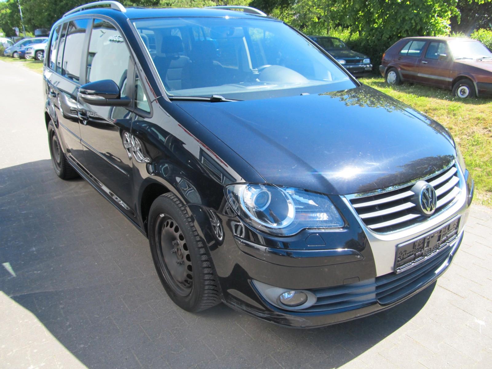 Volkswagen Touran Freestyle BlueMotion-AHK-ESD-Navi