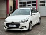 Hyundai i20 blue Classic/1.Hand/Klima/Euro6/Bluetooth - Hyundai i20 mit Diesel-Antrieb: 1.6