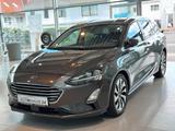 Ford Focus Automatik LED NAVI KAM APPLE AMBI ACC LINE - Ford Focus Gebrauchtwagen