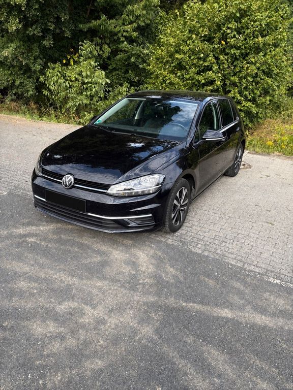 Image of Volkswagen Golf