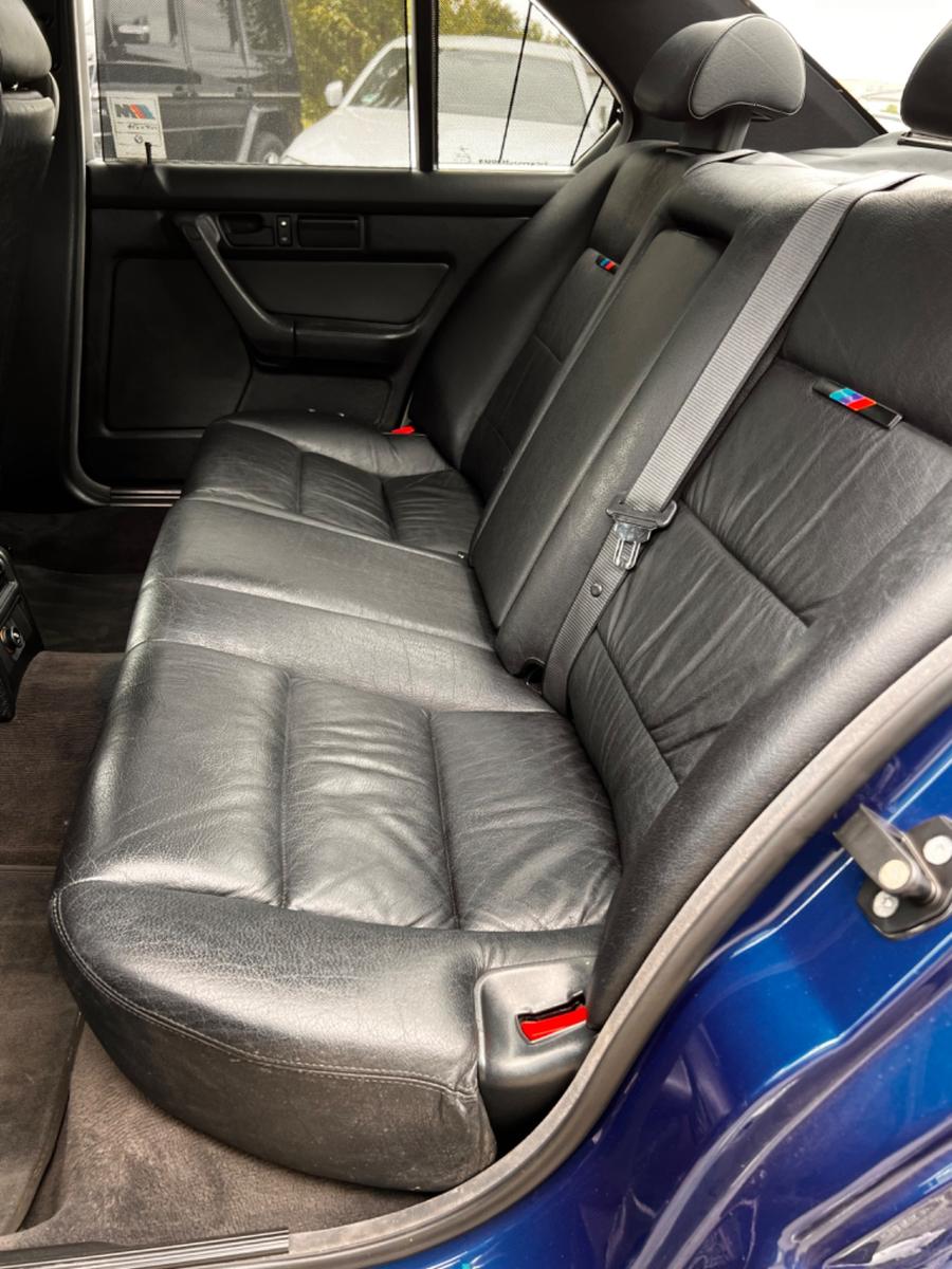 BMW E 34 M 5 Limousine. Deutsch, Nürburgringpaket