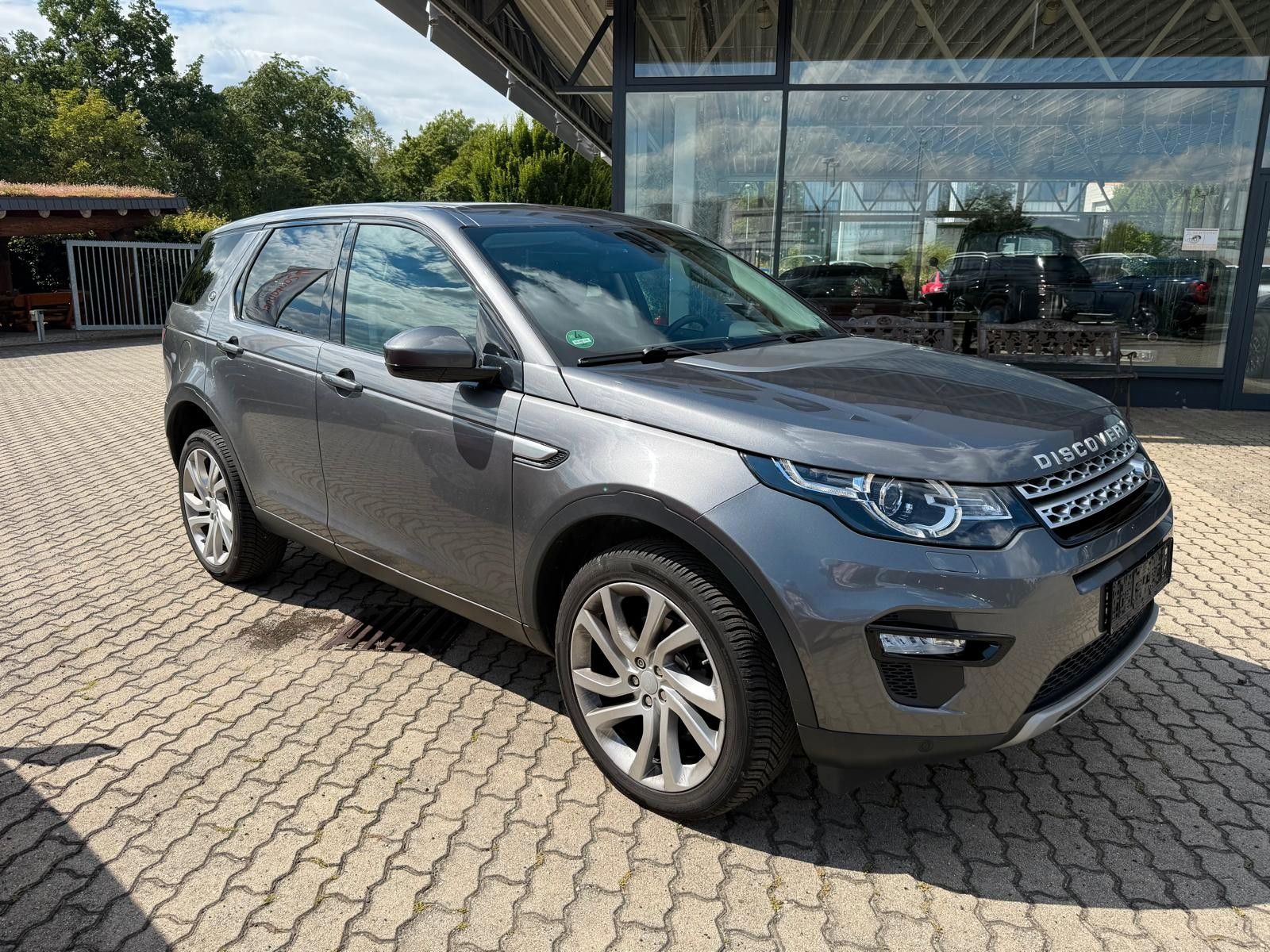 Fahrzeugabbildung Land Rover Discovery Sport 1.Hand / Leder / Allrad / Autom.