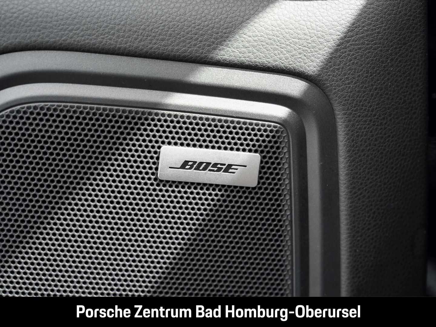 Porsche Macan S Sportabgas Standheizung Luftfederung foto 23