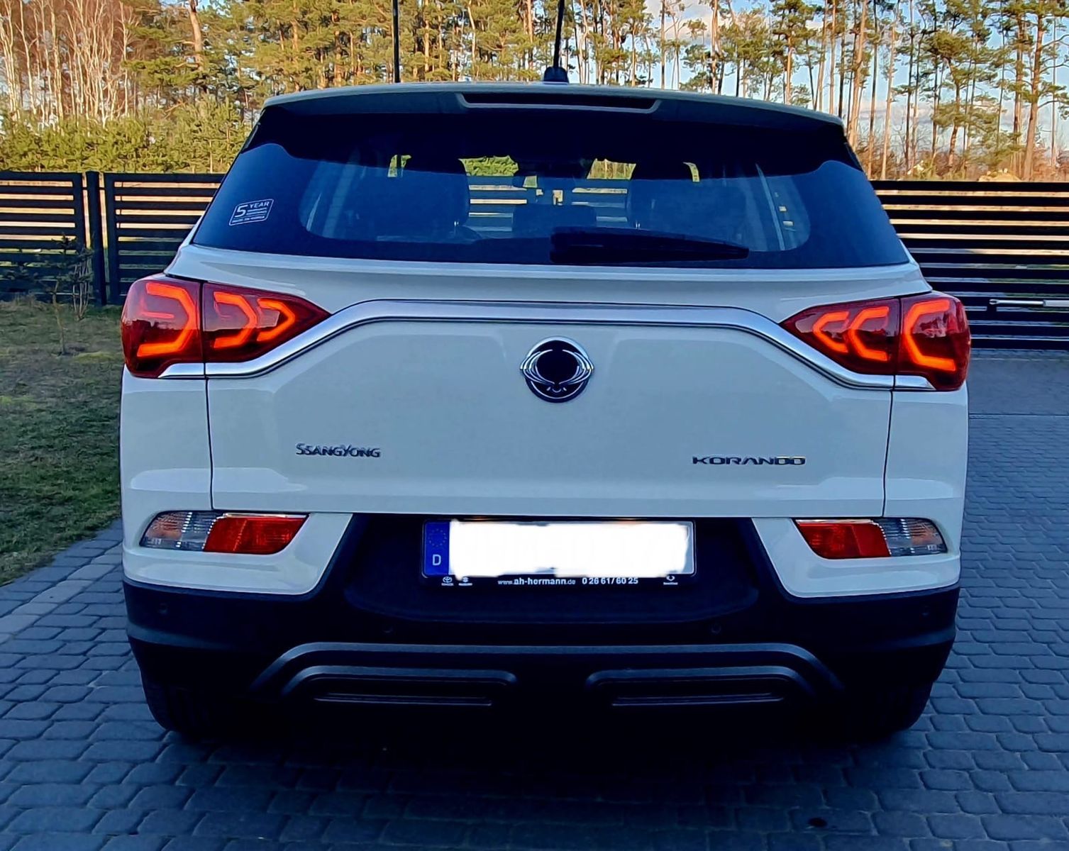 Fahrzeugabbildung Ssangyong Korando 1.5 T-GDI Benzin Amber 4WD
