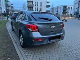 Chevrolet Cruze 2.0-Liter-Motor - Chevrolet Cruze mit Diesel-Antrieb: 2.0