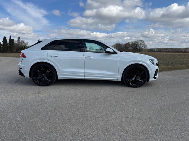 Audi RSQ8 Pano Sportabgas Garantie