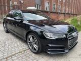 Audi S6 Lim. 4.0 TFSI quattro - Audi S6 mit Benzin-Antrieb: Limousine