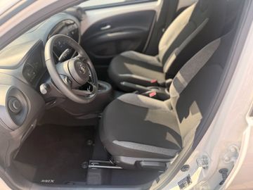 Toyota Aygo (X) - 12