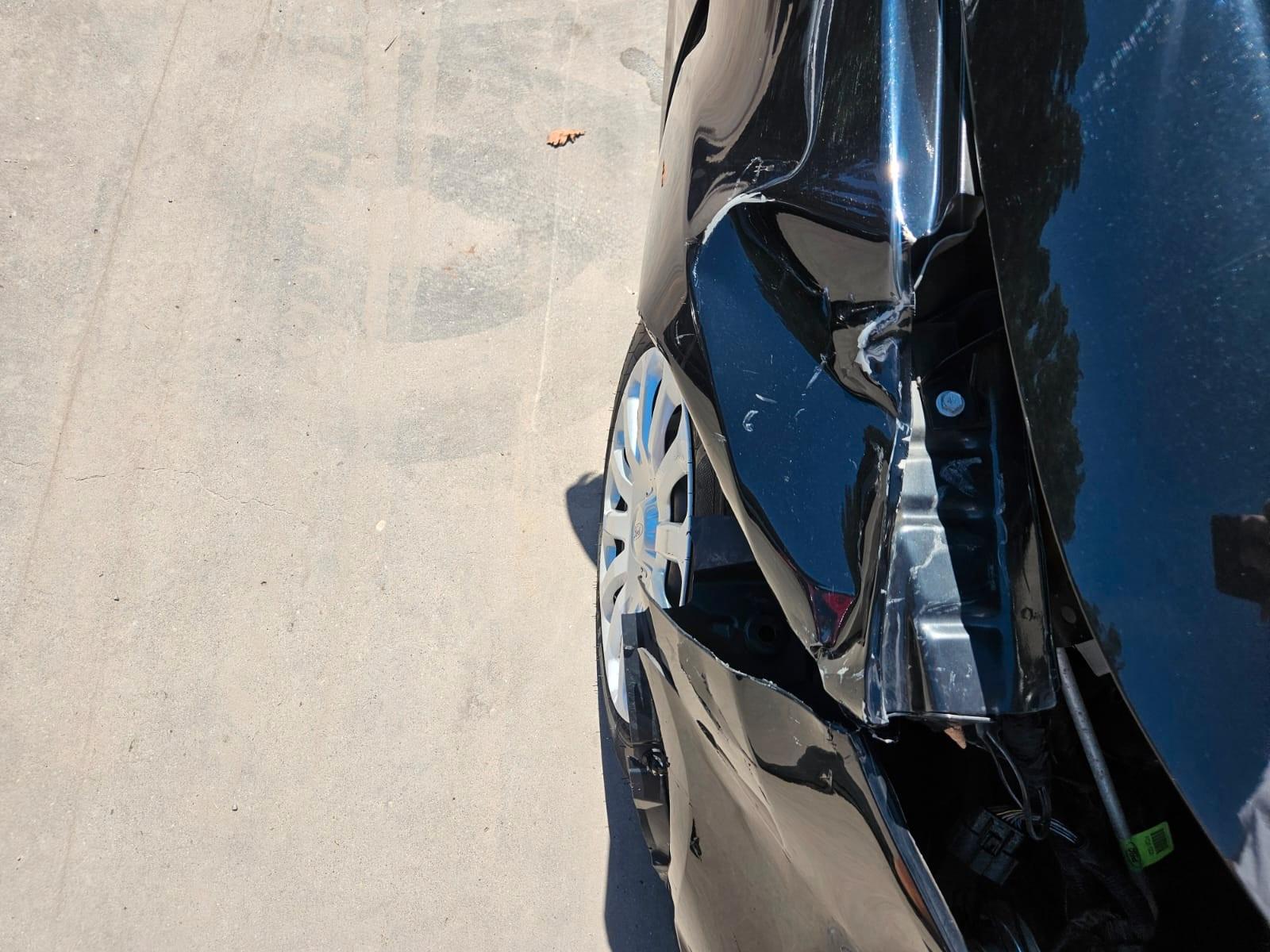 Ford Fiesta 2013 — photo 10