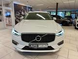 Volvo XC60 2.0 D4 INSCRIPTION LEDER LED H/K KAMERA SHZ - Volvo XC60: 4d