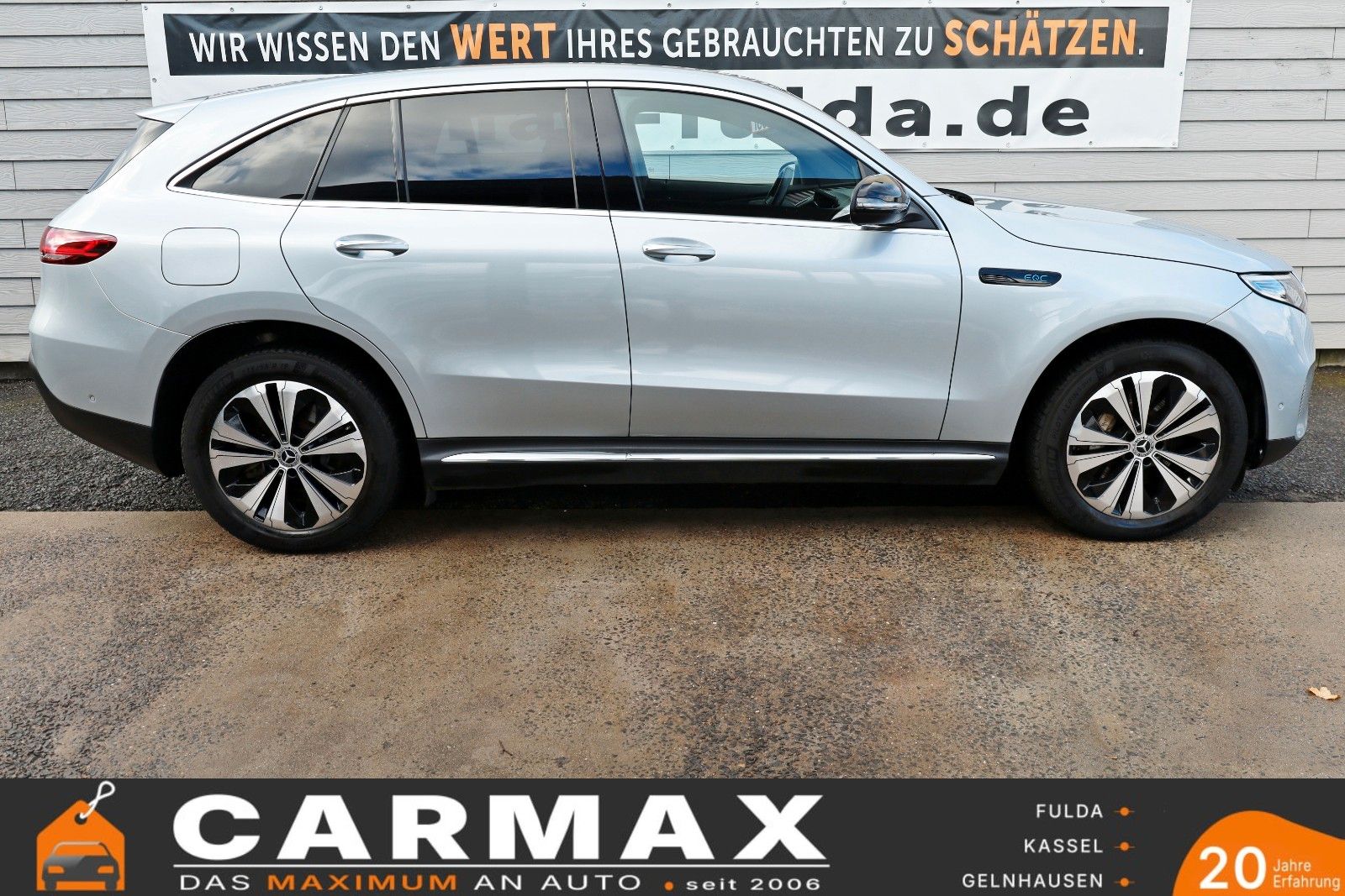 Fahrzeugabbildung Mercedes-Benz EQC 400 4M,Leder,Navi,LED,SH,Kamera,ACC,Keyless