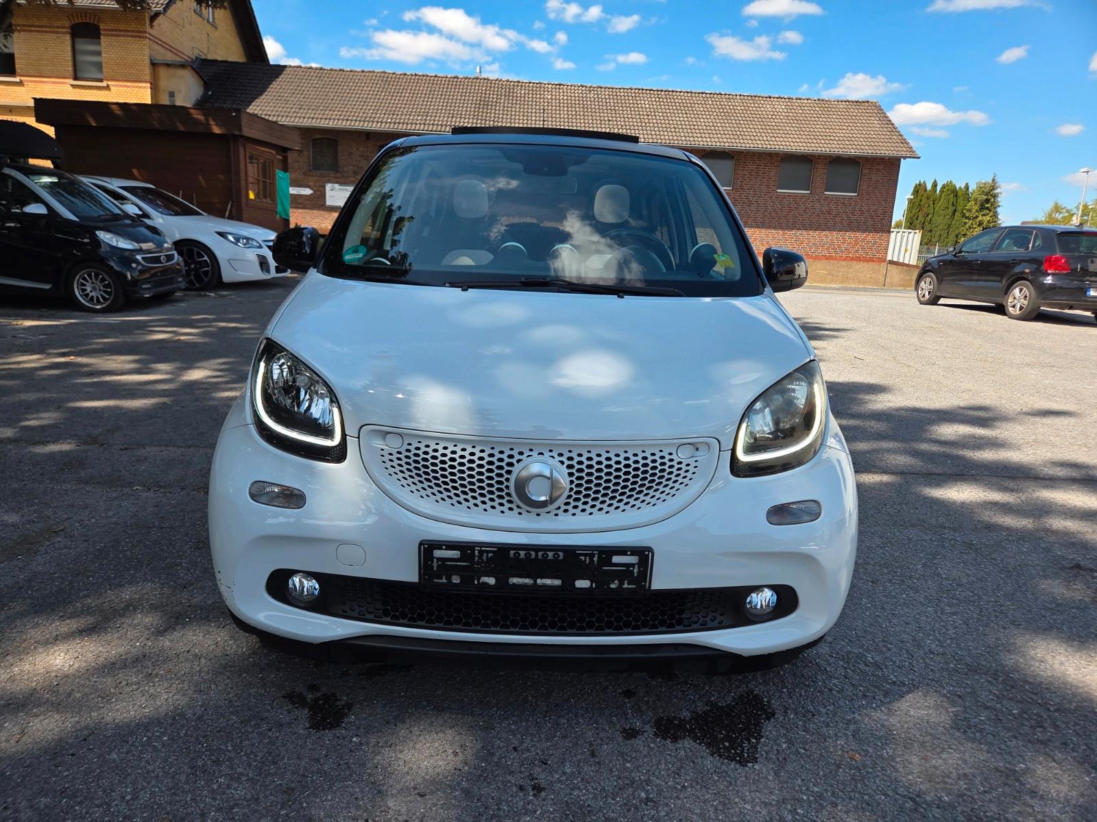 Smart ForFour Passion Twinamic Faltdach LED