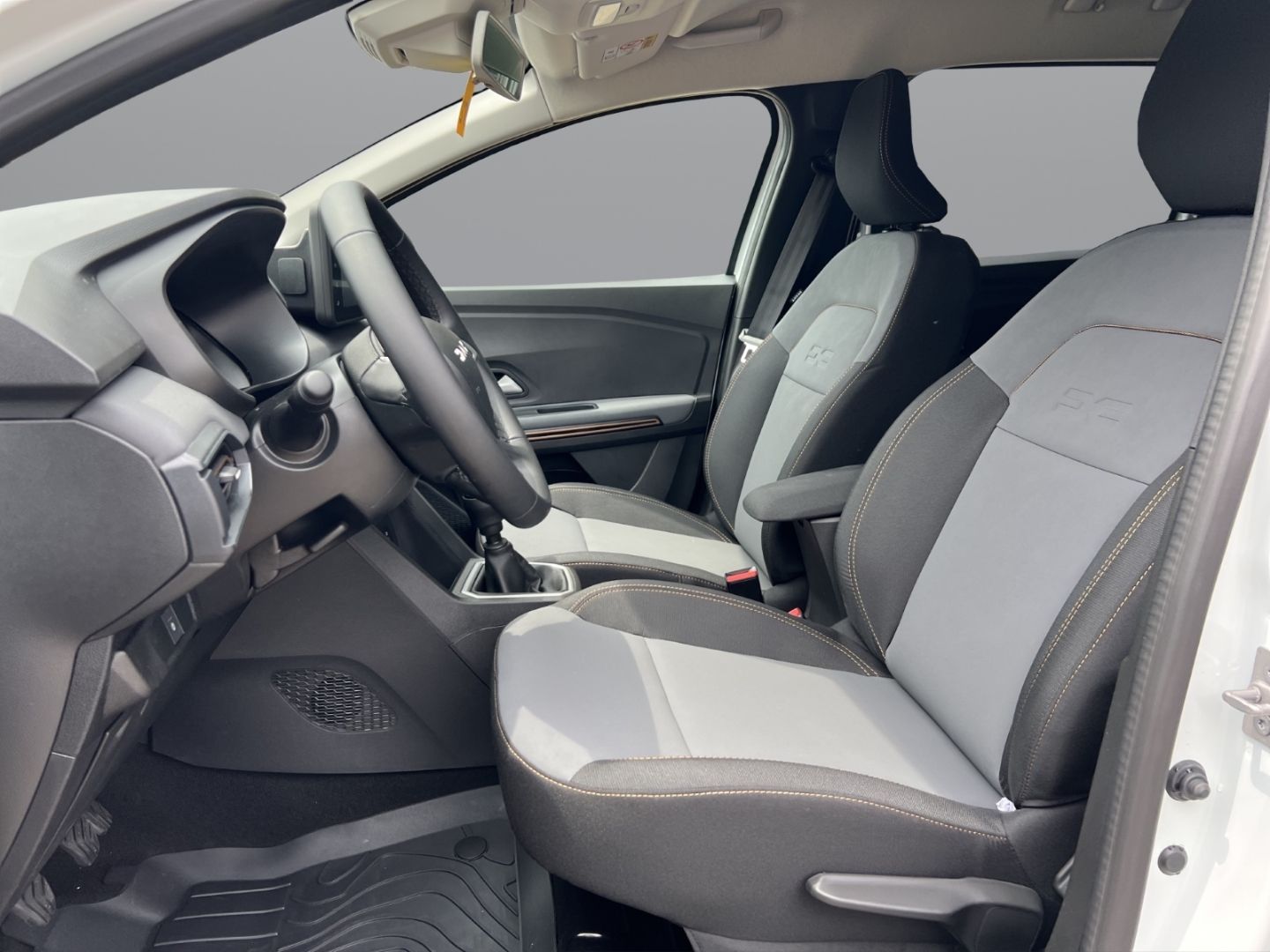 Fahrzeugabbildung Dacia Jogger Extreme 1.0 TCe 110 EU6e Klimaautom Fahre
