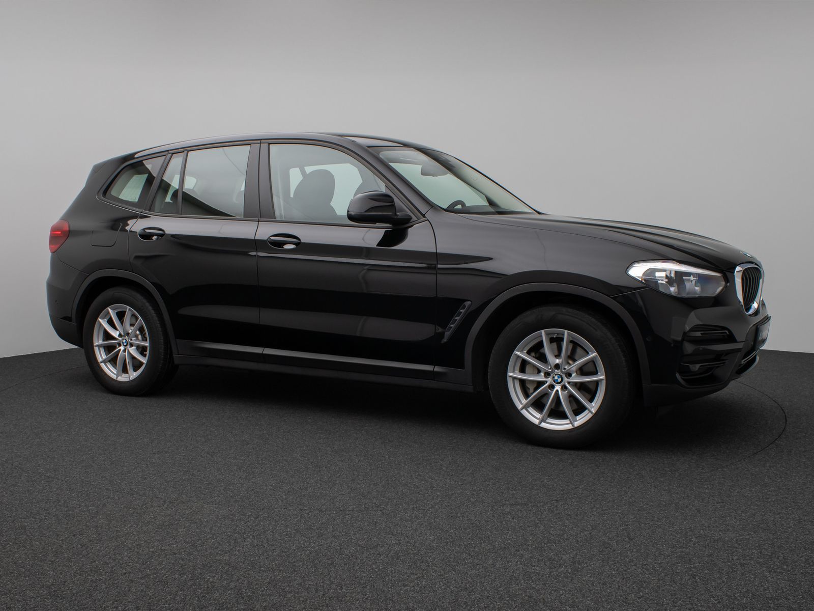 Fahrzeugabbildung BMW X3 xD30e Kamera DAB HiFi CockPitPro Alarm Sport