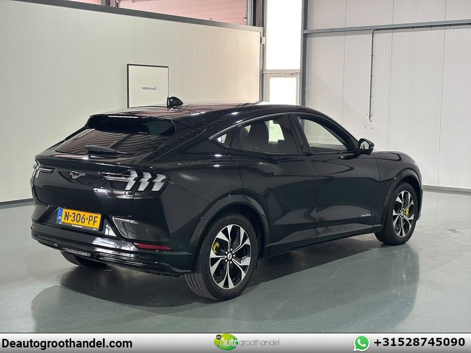 Ford Mustang Mach-E RWD 75 kWh Pano imagem 2