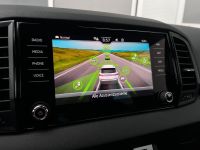 SKODA Karoq Sportline 2.0 TDI DSG 4x4 AHK MATRIX 5JGAR bei Autohaus Landmann & Maier OHG