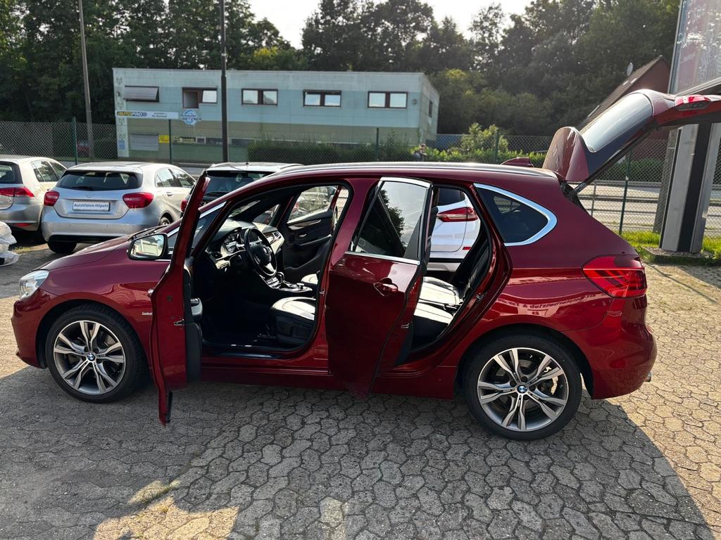 BMW 225