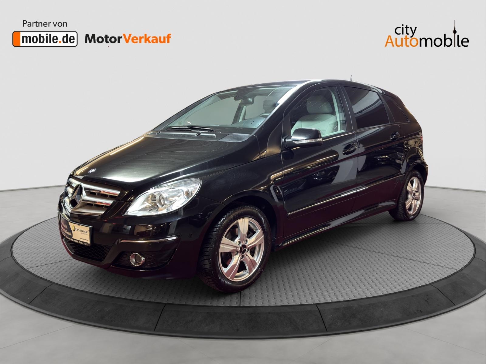 Mercedes-Benz B 180 Standard/Automatik/Navi/AppleCar./PDC/SHZ
