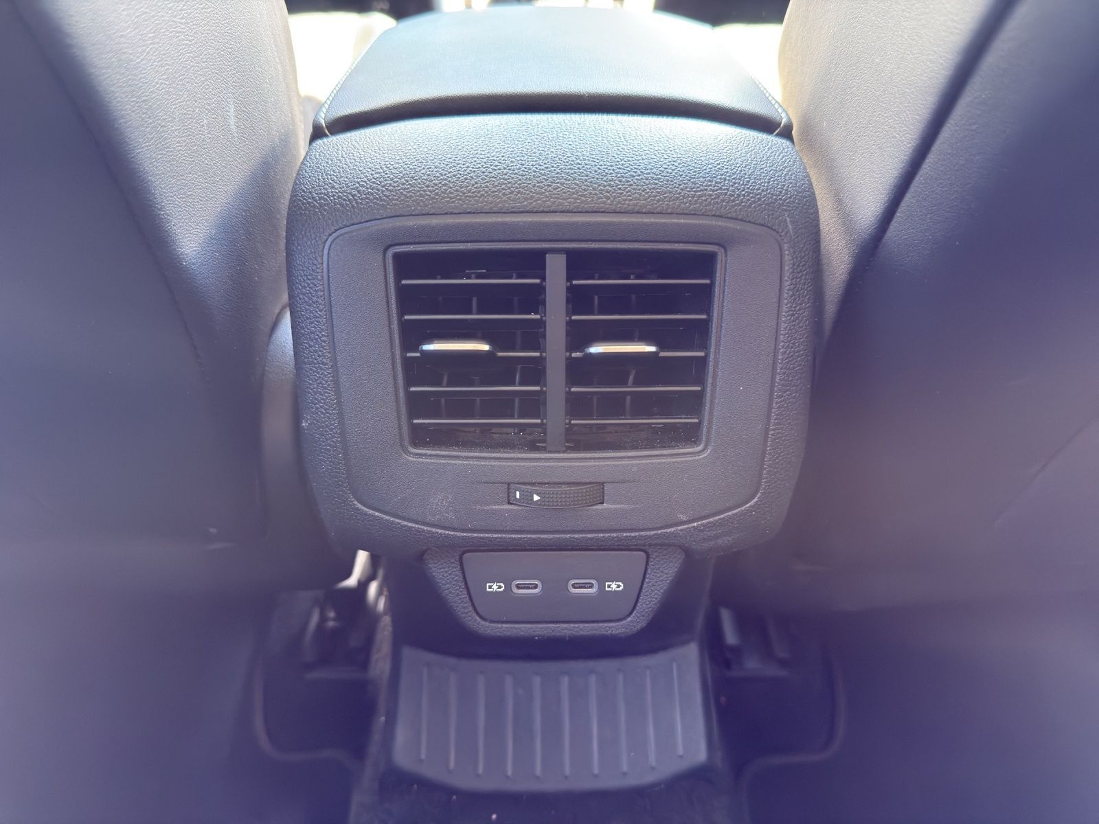 Volkswagen T-Roc - Bild 18