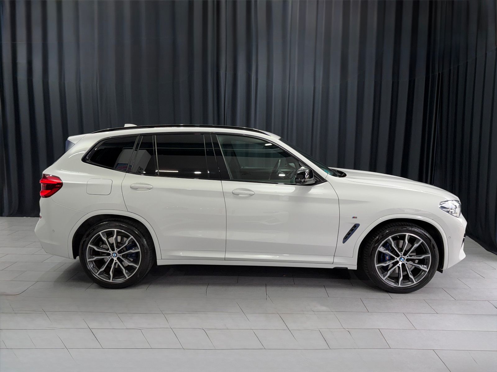 Fahrzeugabbildung BMW X3 M40 i |HuD|360°|LED|SITZBELÜFTUNG