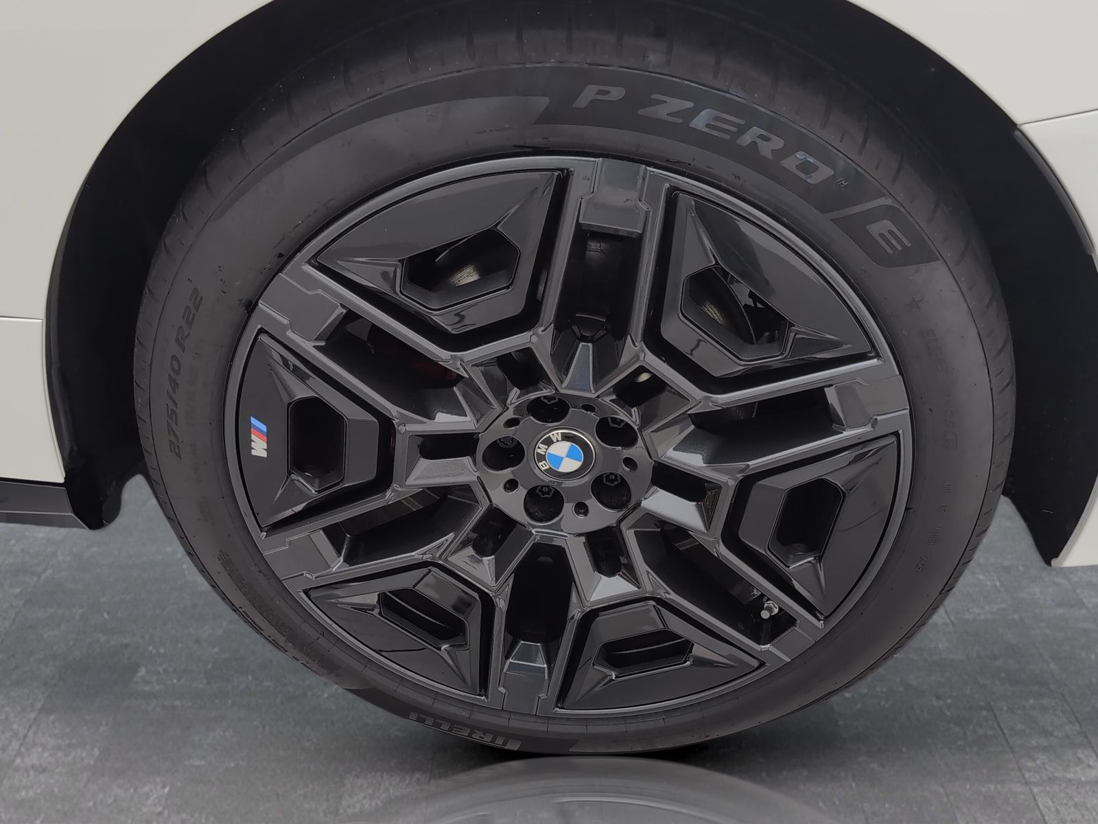 BMW iX - Bild 17