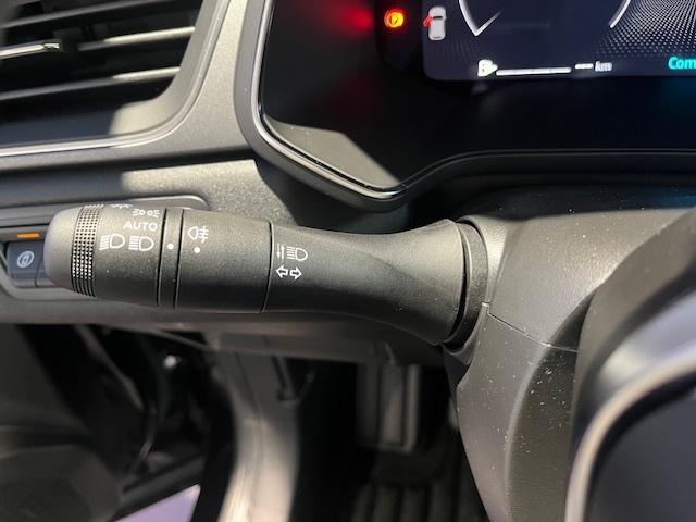 Renault Captur Techno TCe 115, миниатюра 15