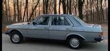 Mercedes-Benz Mercedes w123 - Mercedes-Benz 250: W123